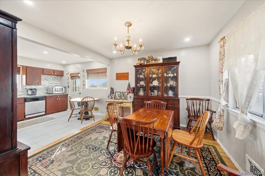 65 Skymeadow Place Photo 7