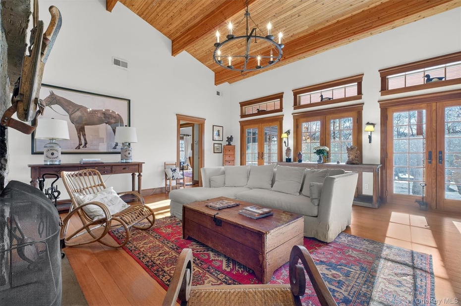 1-3 Saddle Brook Rd Photo 5