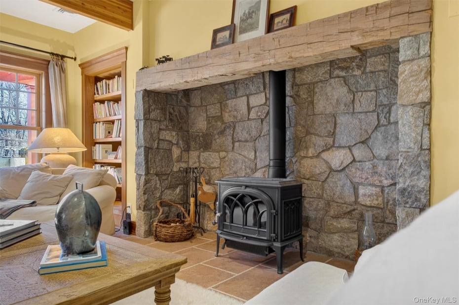 1-3 Saddle Brook Rd Photo 31