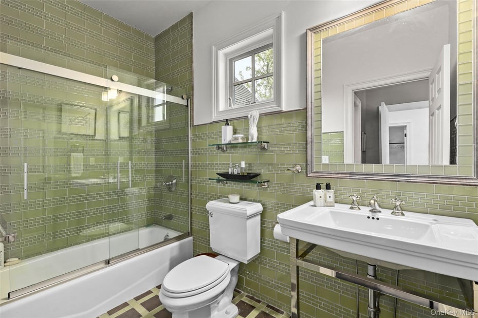 2 Cerf Lane Photo 28