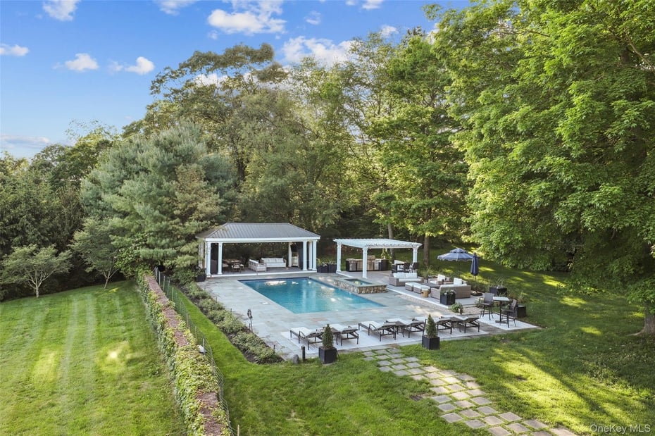 2 Cerf Lane Photo 39