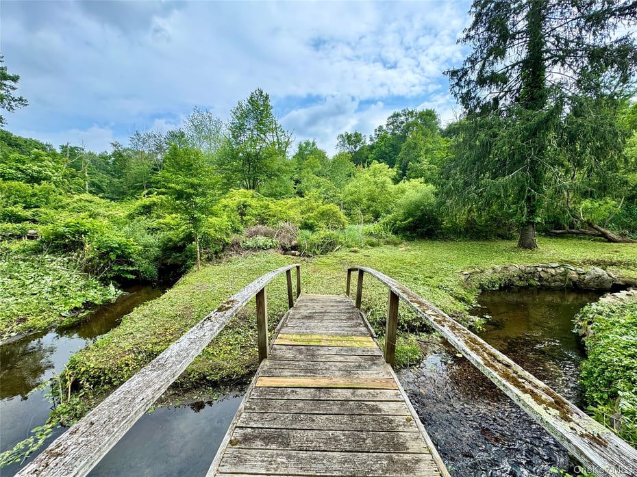 210 Seven Bridges Road  #A Photo 11