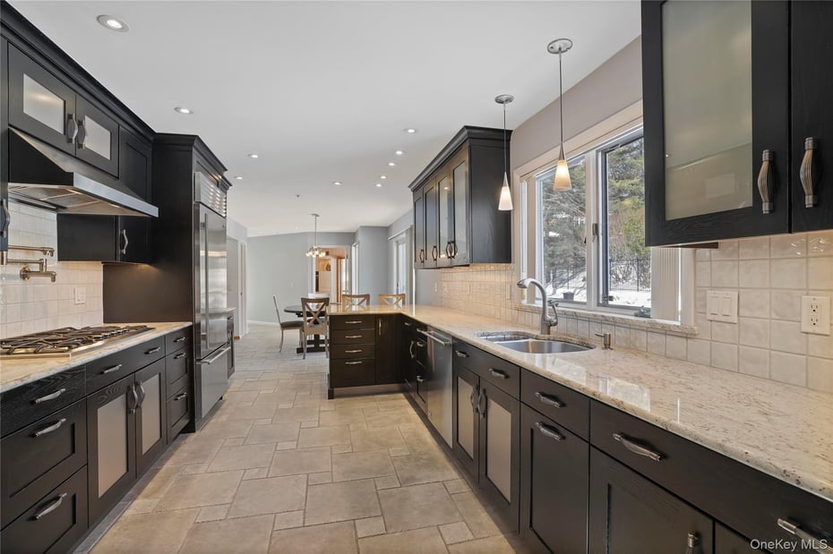 130 Bramblebrook Road Photo 11