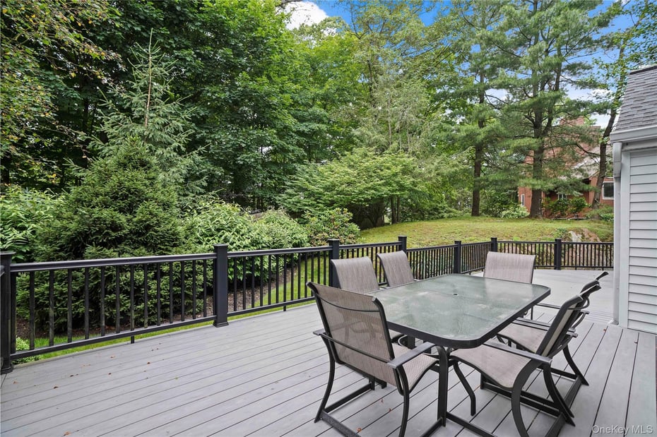 130 Bramblebrook Road Photo 8