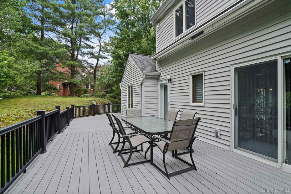 130 Bramblebrook Road Photo 7