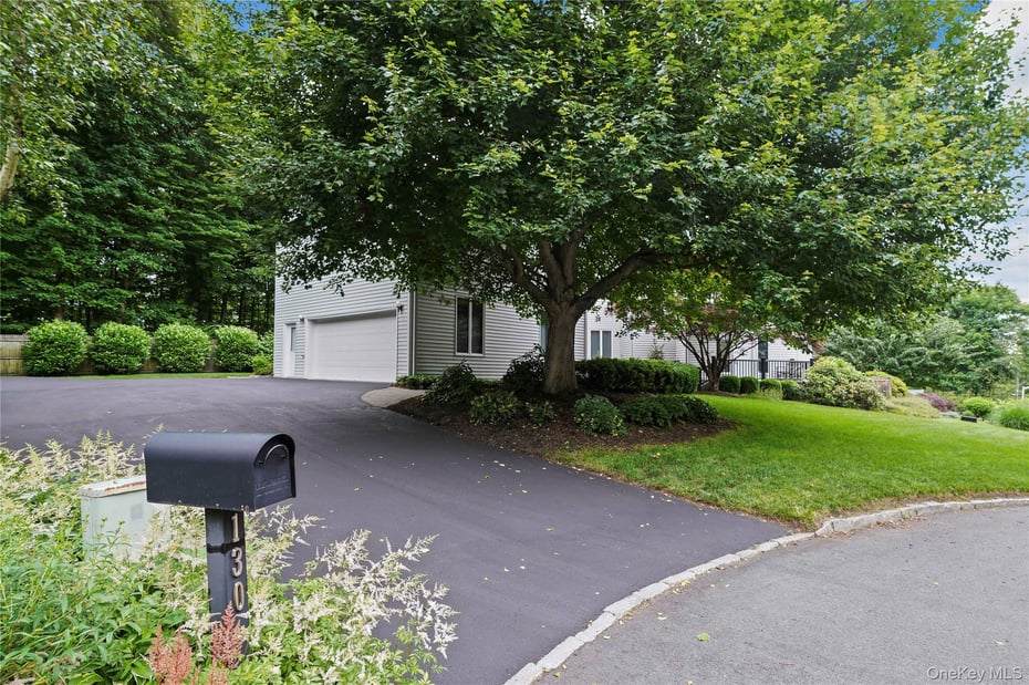 130 Bramblebrook Road Photo 41