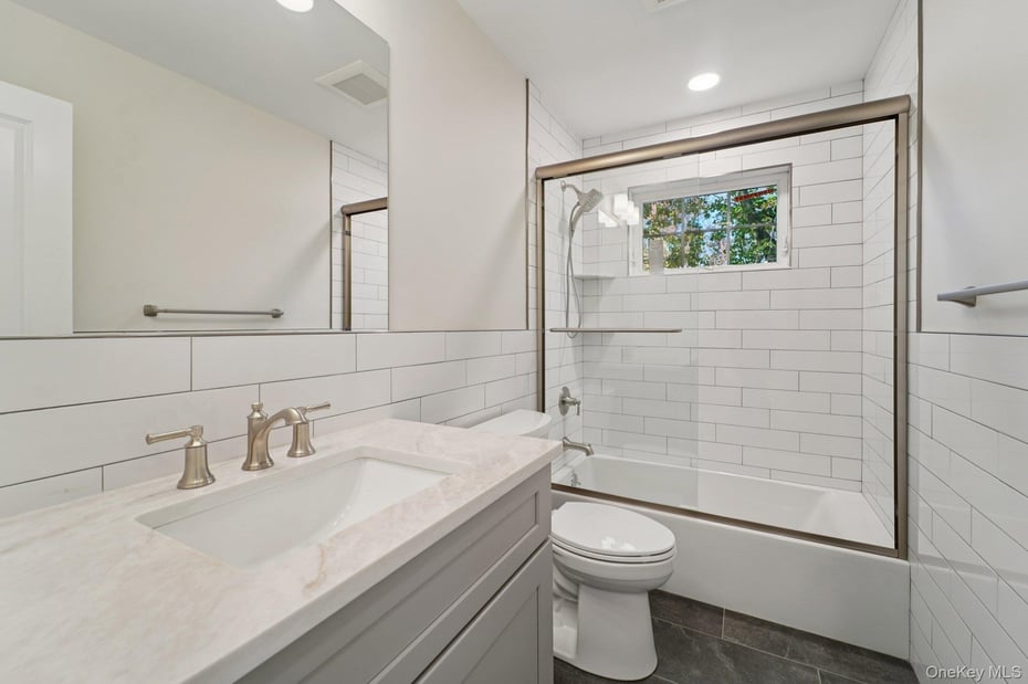 255 Congers Road Photo 33