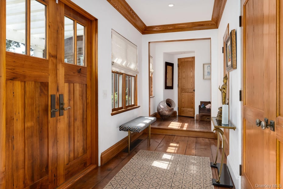 11 Carriage House Road Photo 6