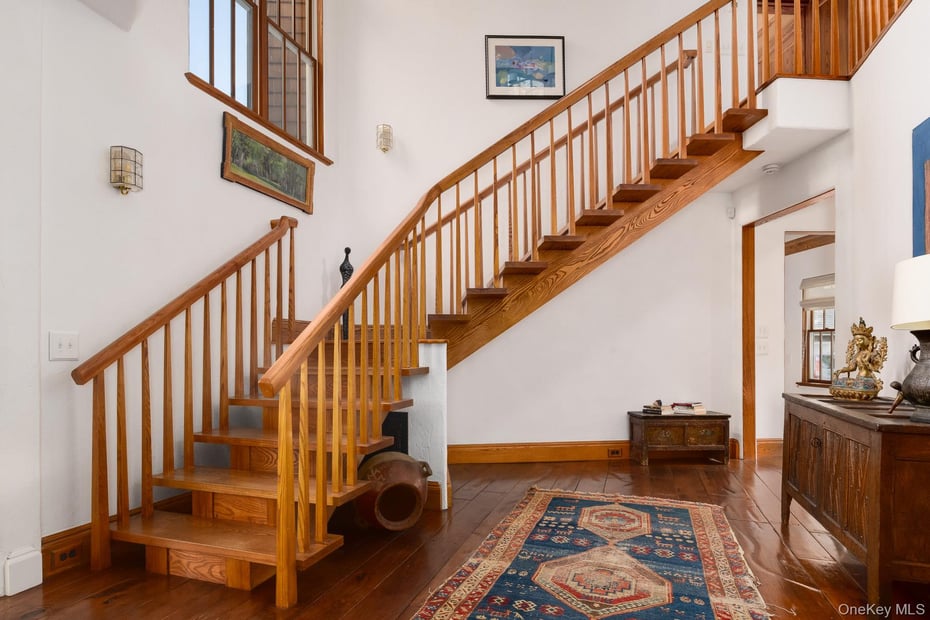 11 Carriage House Road Photo 7