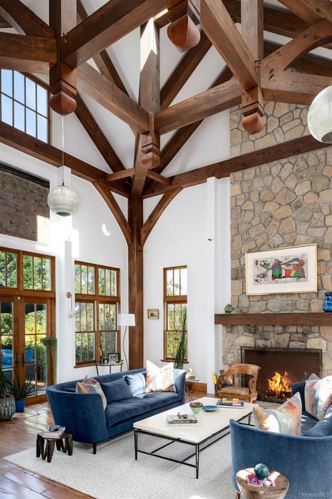 11 Carriage House Road Photo 15