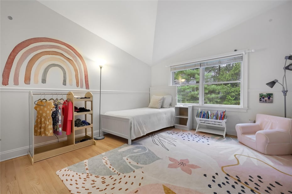 19 Grandview Avenue Photo 21