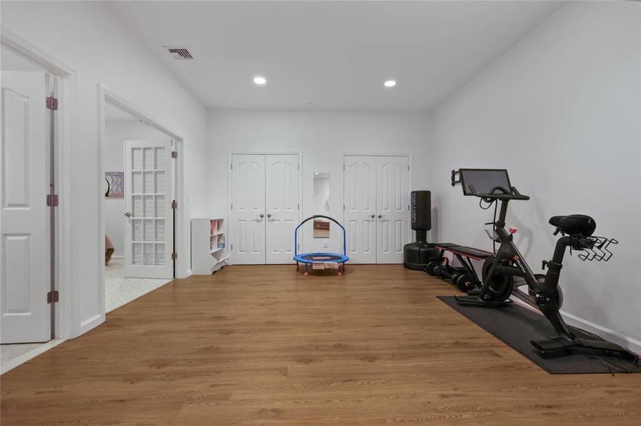 19 Grandview Avenue Photo 26