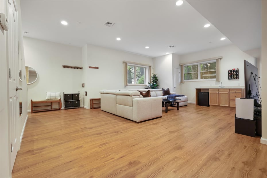 19 Grandview Avenue Photo 25