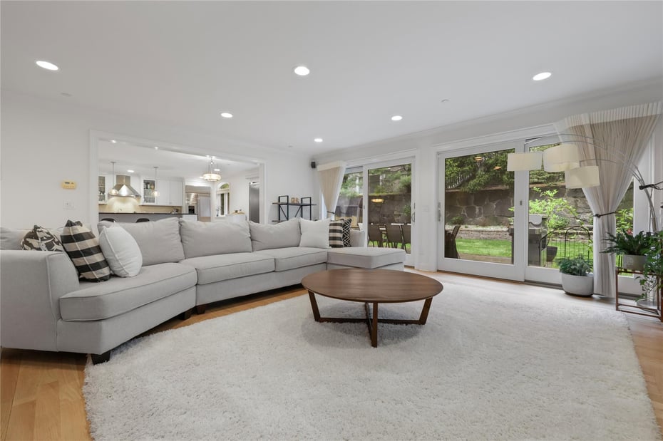 19 Grandview Avenue Photo 13