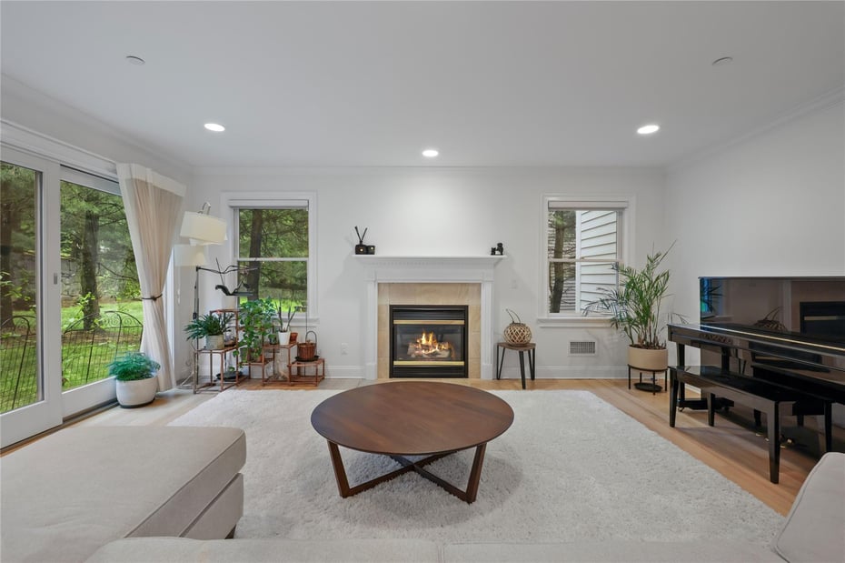 19 Grandview Avenue Photo 11
