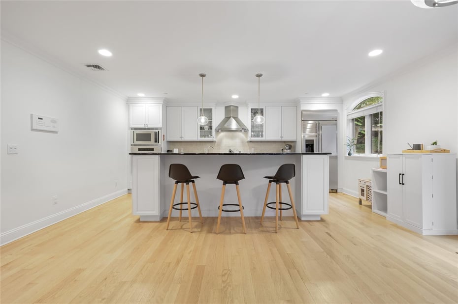 19 Grandview Avenue Photo 7