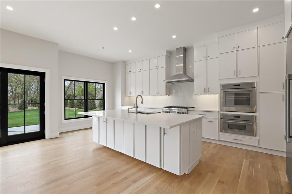 345 Betsy Brown Road Photo 10