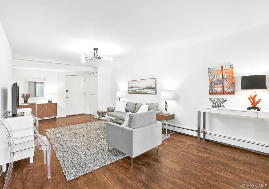 348 Central Park Avenue  #C15 Photo 4