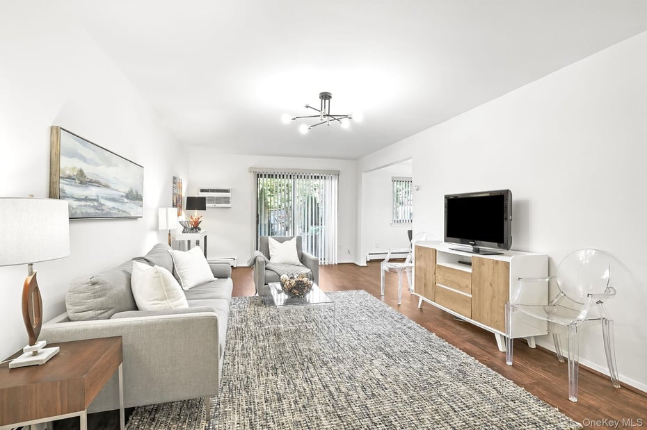 348 Central Park Avenue  #C15 Photo 2