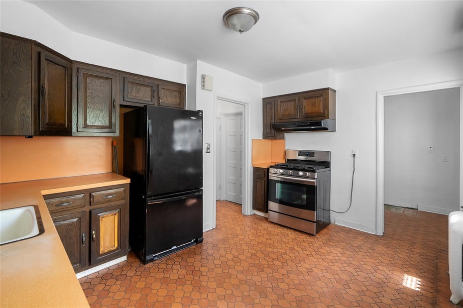 130 Columbus Avenue Photo 11