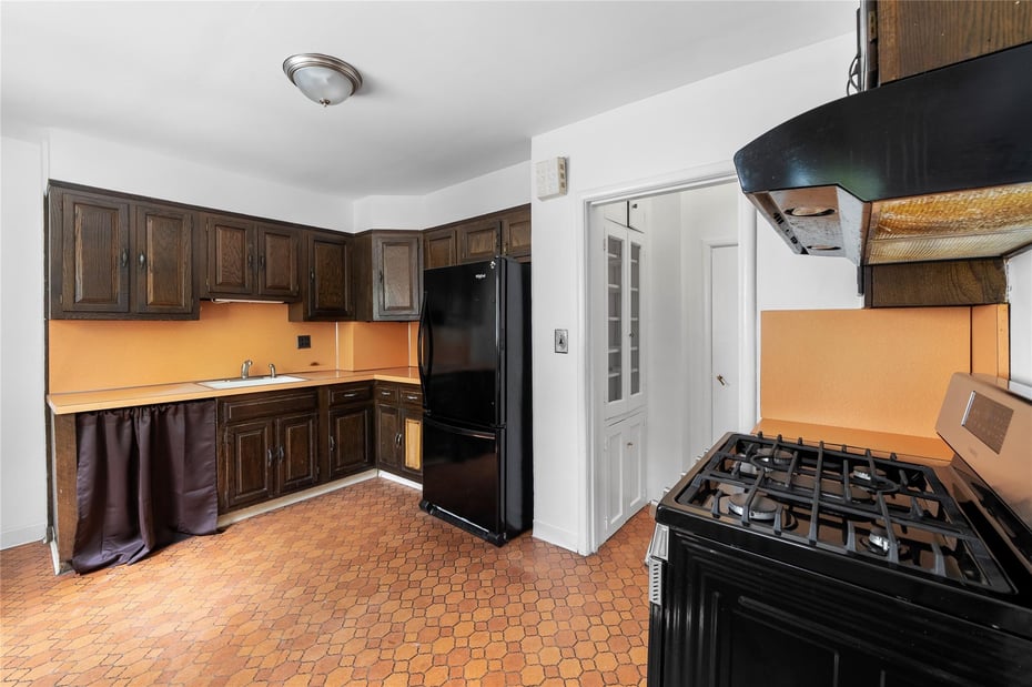 130 Columbus Avenue Photo 13