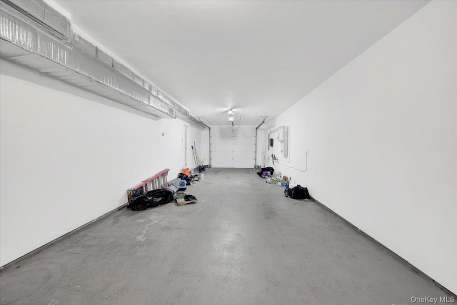 52 Sears Avenue Photo 10