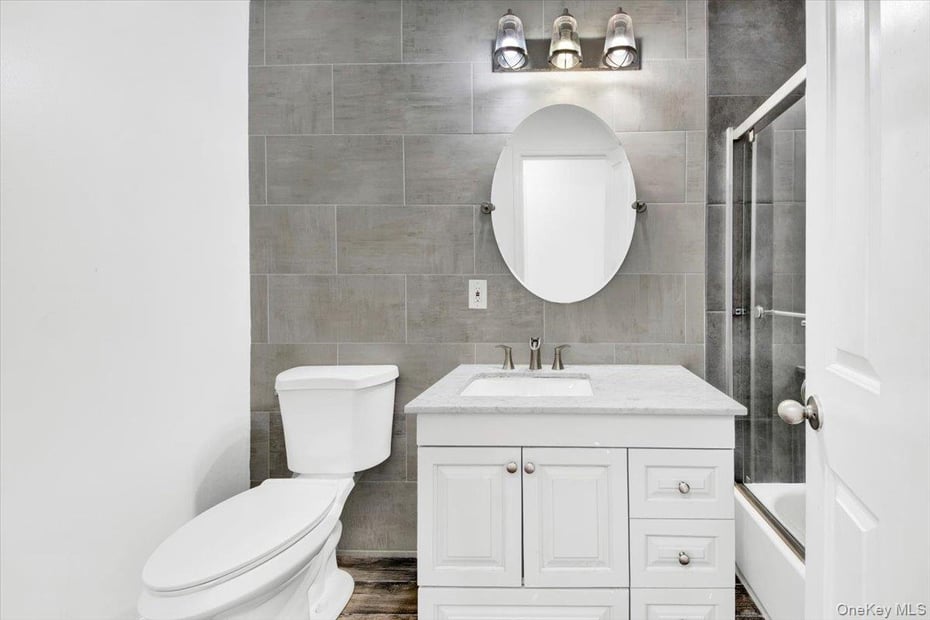 52 Sears Avenue Photo 18