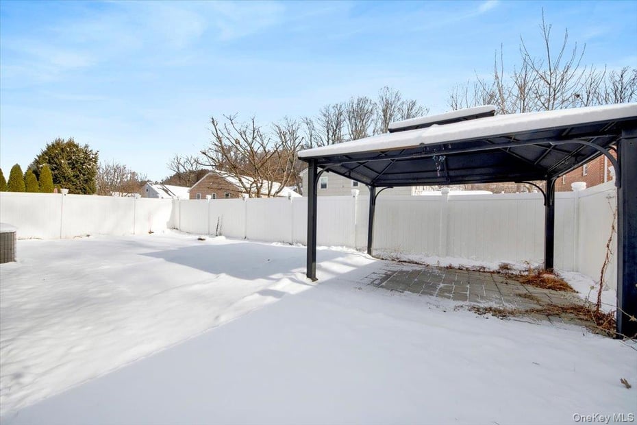 52 Sears Avenue Photo 26