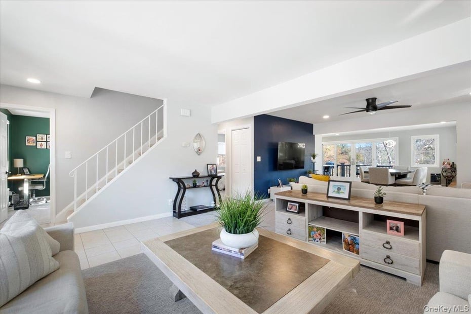 87 Center Street Photo 16