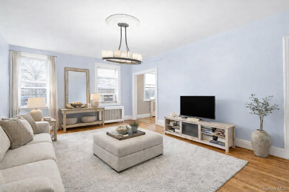 445 Gramatan Avenue  #GD1 Photo 4