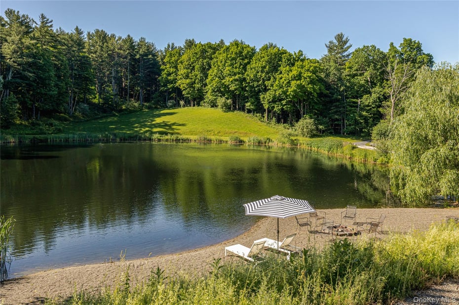 88 Mac Brown Road Photo 4