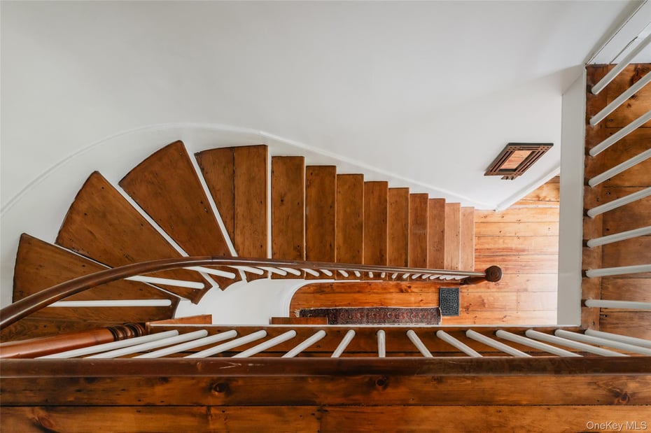 433 Rapp Road Photo 34