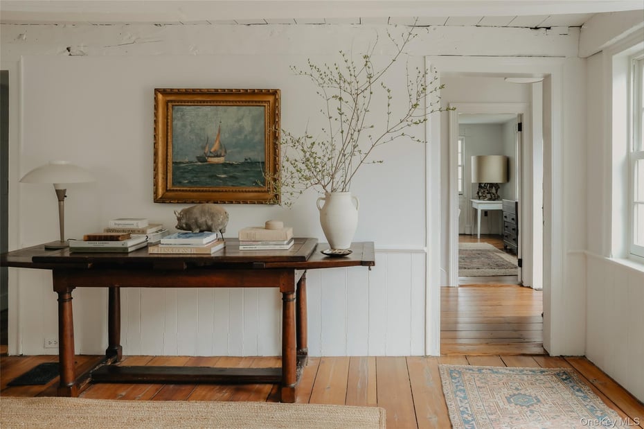 433 Rapp Road Photo 7