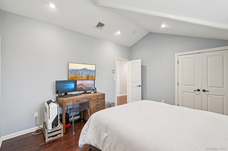 8 Tor Terrace Photo 36