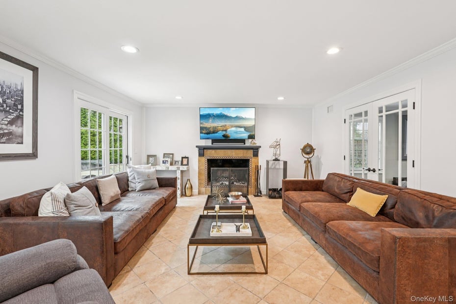 8 Tor Terrace Photo 7