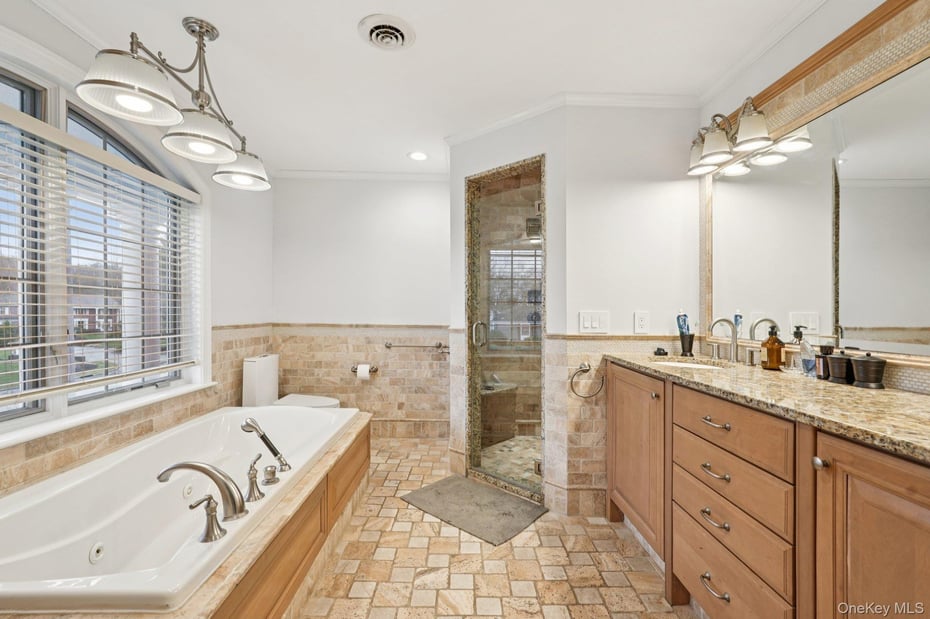 8 Tor Terrace Photo 32