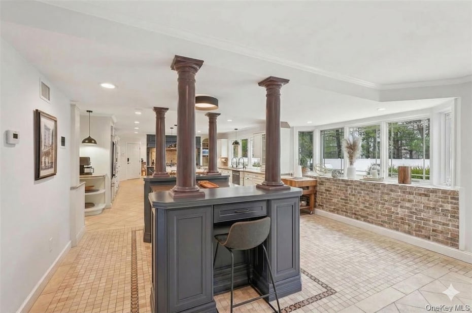 8 Tor Terrace Photo 17