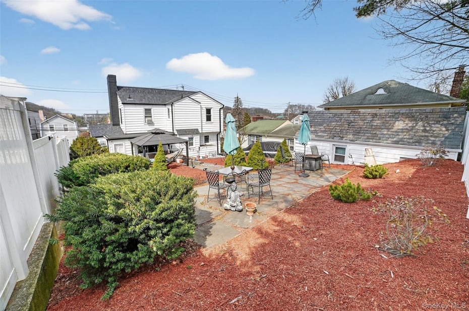 12 N Lawn Avenue Photo 38