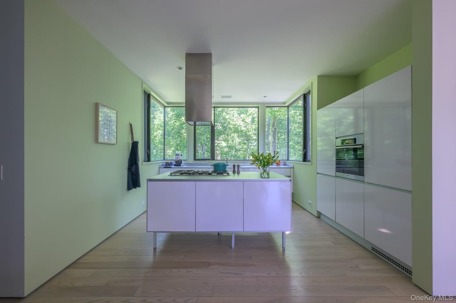 312 Sky Farm Road Photo 13