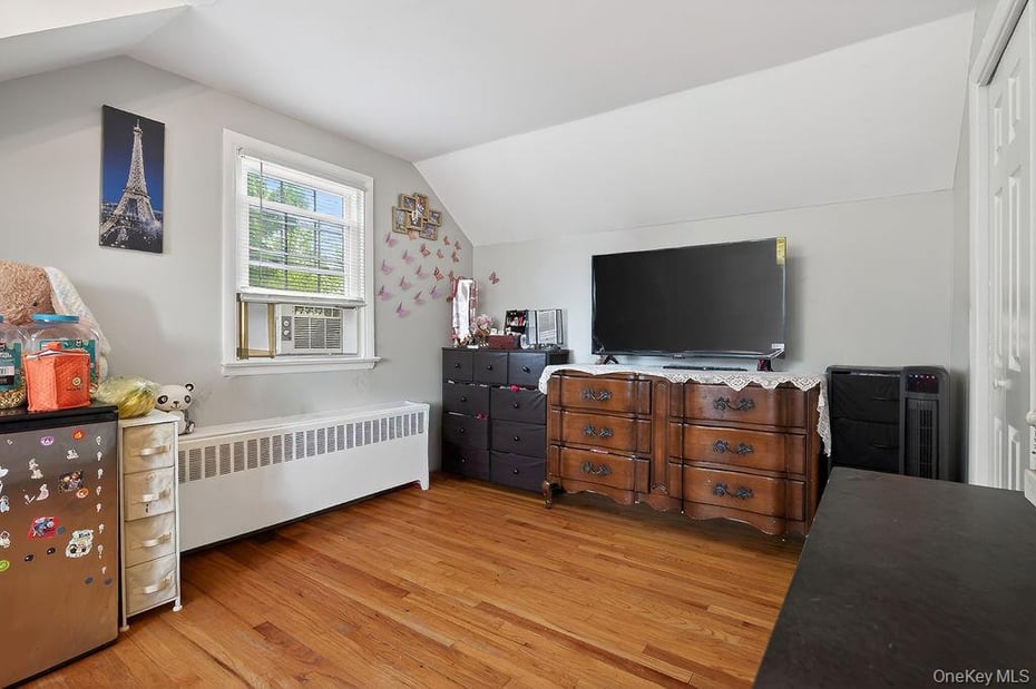 33 S Mortimer Avenue Photo 24