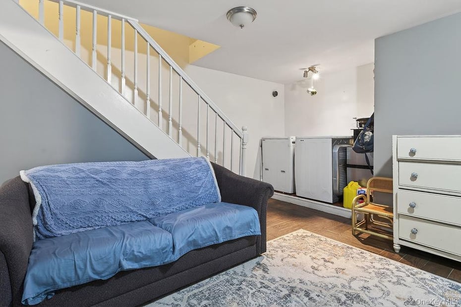 33 S Mortimer Avenue Photo 15