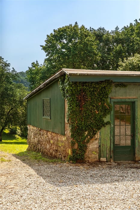 310 Mt Holly Road Photo 28