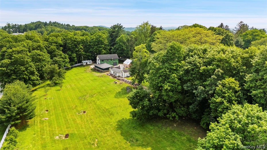 310 Mt Holly Road Photo 4