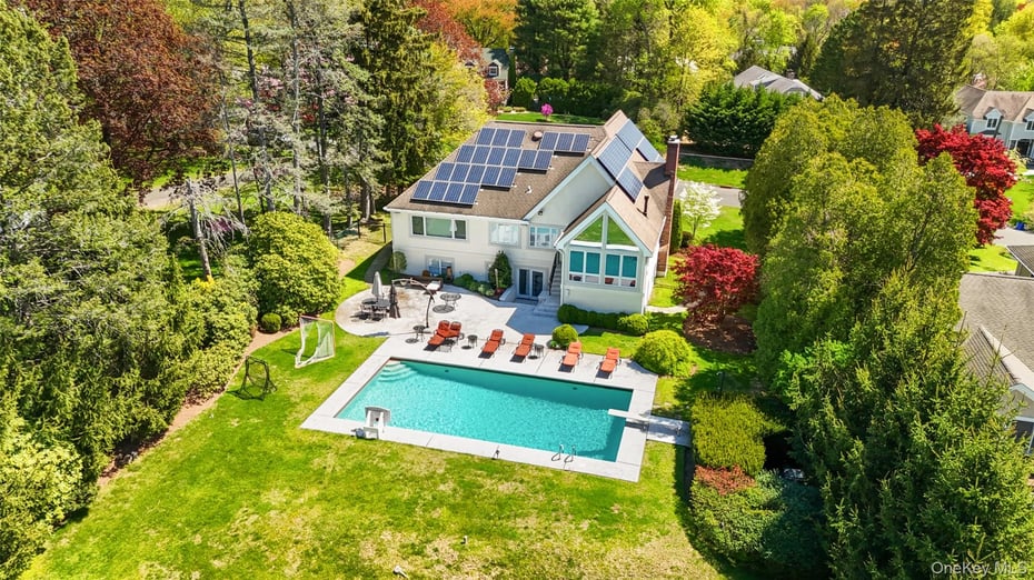 33 Hillandale Road Photo 27