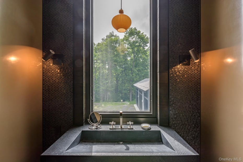 890 Bald Mountain Road Photo 12