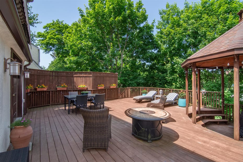 43 Chatfield Road Photo 10
