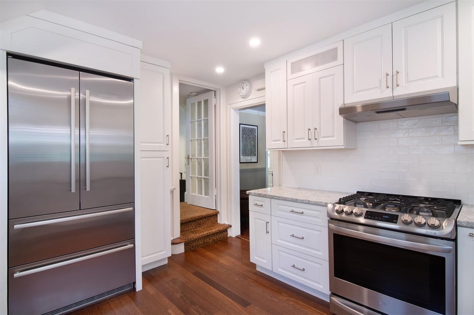 43 Chatfield Road Photo 6