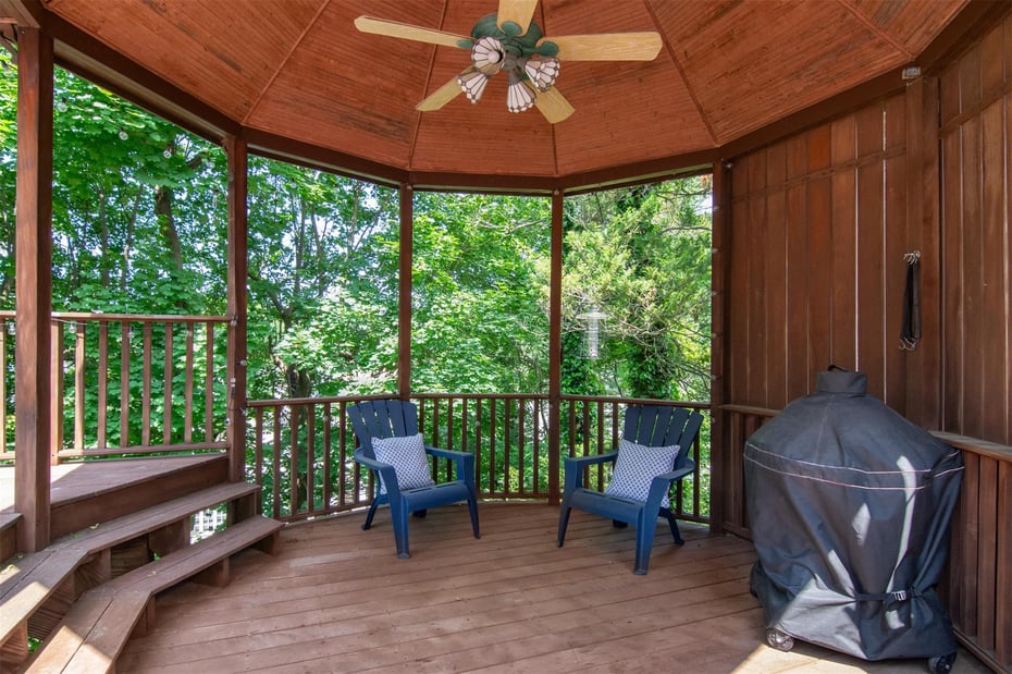 43 Chatfield Road Photo 11