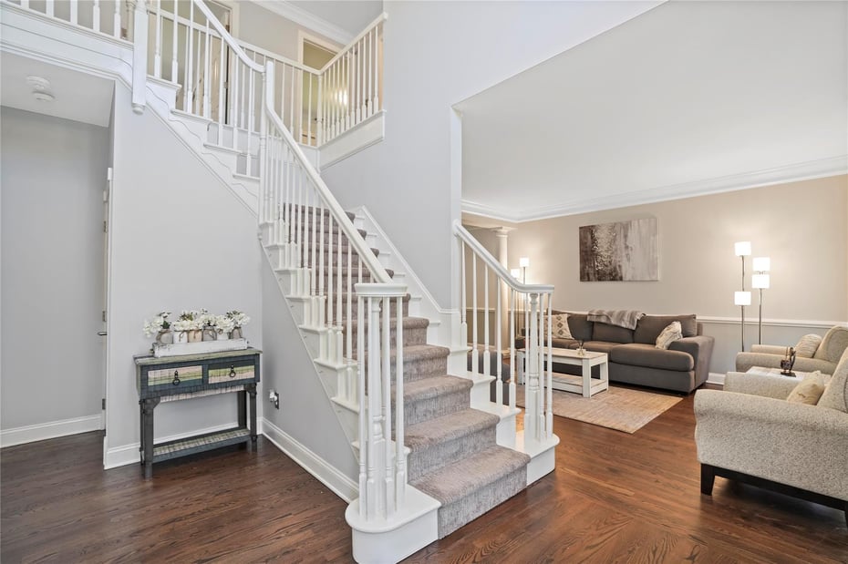 32 Sheldon Street Photo 4