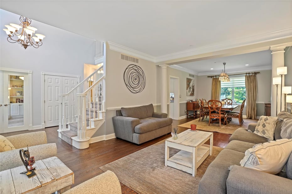 32 Sheldon Street Photo 7